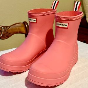 Hunter Women’s Play Short Wellies Rainboots size 9